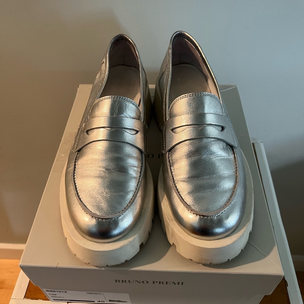 Silver Women's Loafers Size 9.5